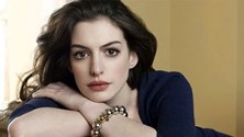 Minh tinh Anne Hathaway là người đẹp nhất thế giới 2026