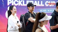 Việt Hoa – “trợ lý” đặc biệt của Vương Trọng Trí tại Giải Pickleball Báo Văn Hóa 