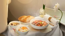 Món ăn Việt đưa Vietnam Airlines thành hãng bay có ẩm thực tốt nhất thế giới