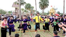 Để văn hóa dẫn đường cho du lịch