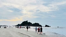 Hết cao điểm nghỉ lễ, dòng khách du lịch sẽ đi đâu?