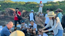 Tham quan, tìm hiểu nơi làm muối trên đá của người Sa Huỳnh cổ