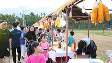 Lễ hội ẩm thực Bình Thành hút khách ở Quảng Ngãi
