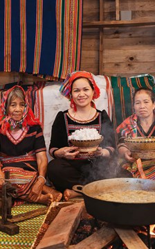 Quảng Ngãi đón 250.000 lượt khách dịp lễ Quốc khánh 2.9