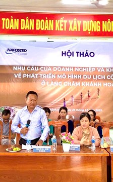 “Đánh thức” tiềm năng du lịch chữa lành từ di sản thuốc Nam của đồng bào Chăm