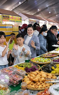 Tôn vinh “Hương vị đất trời” tại Lễ hội Bánh dân gian Nam Bộ