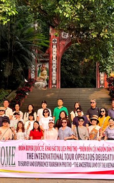 Đoàn lữ hành quốc tế khảo sát tại Phú Thọ