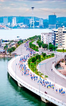 Quảng Ninh tạo mùa du lịch mới bằng chuỗi trải nghiệm liên tục