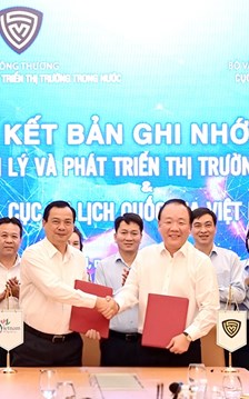 Du lịch mở rộng không gian tiêu dùng, hàng Việt tìm thêm thị trường