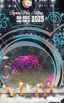 Để di sản làng hoa trăm năm tuổi mãi ngát hương trong lòng du khách