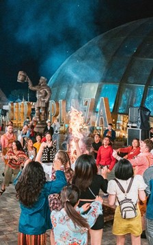 Kinh tế đêm Đà Nẵng: “Cú hích” Da Nang Downtown và tham vọng vươn tầm châu lục