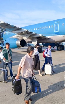 Điểm tin du lịch ngày 21.4: Cháy vé máy bay dịp lễ 30.4; Sa Pa ghi dấu trên báo chí quốc tế 