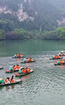 Ninh Bình: Doanh thu du lịch năm 2025 trên 21.278 tỉ đồng