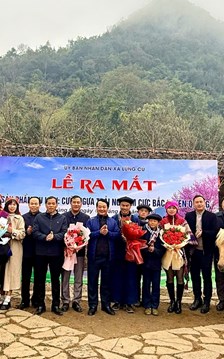 Cơ hội trải nghiệm cưỡi ngựa khám phá Lũng Cú nơi địa đầu Tổ quốc