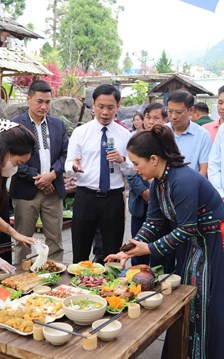 “Mâm cơm Hương vị Tây Bắc” tôn vinh và lan tỏa ẩm thực vùng cao Sa Pa