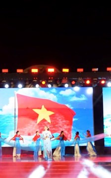 “Dạ hội điện ảnh” lan tỏa vẻ đẹp biển đảo Phú Quý