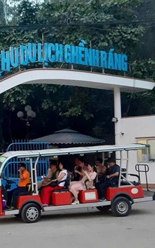 Thí điểm xe điện 4 bánh kết nối các điểm du lịch phía Tây tỉnh Gia Lai