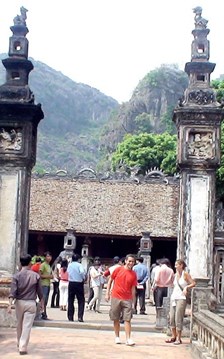 Du lịch Việt Nam bứt phá, đón 19 triệu lượt khách quốc tế trong 11 tháng đầu năm 2025