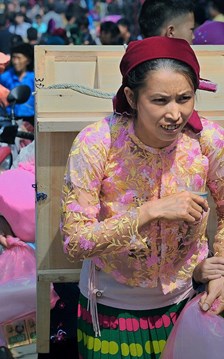 Có một chợ phiên Đồng Văn xưa trong ký ức 