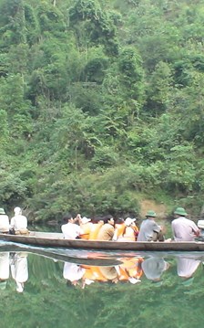  Người Việt ưu tiên hành trình trong nước, sum vầy bên gia đình 