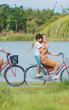 Chill giữa mùa hoa nở, cắm trại thư giãn cuối tuần