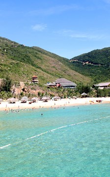 “Đại ngàn chạm biển xanh”: Từ khóa thúc đẩy tìm kiếm tour Tây Nguyên