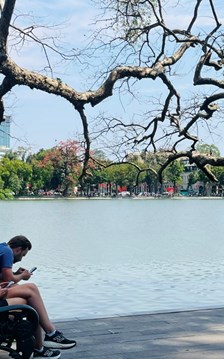Nhiều người ASEAN thích đến Việt Nam du lịch và sinh sống