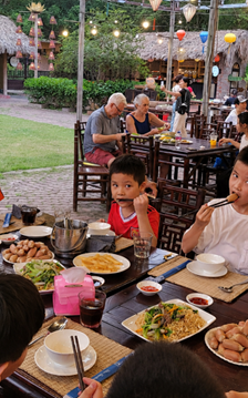 Cuối tháng 7: Du lịch ẩm thực vào mùa sôi động
