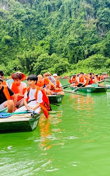Cuộc đua mới của ngành du lịch: Làm sao để được cả du khách lẫn AI lựa chọn