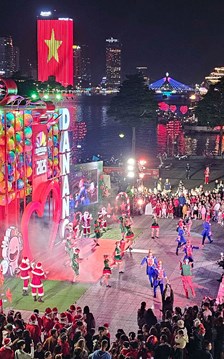 Mùa lễ hội rực rỡ, đa sắc màu, đa trải nghiệm