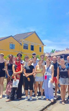 Đà Nẵng nâng chuẩn dịch vụ du lịch, siết chặt từ cơ sở