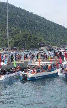 Tăng cường bảo đảm an toàn du lịch đường thủy, sông, hồ, vịnh và biển