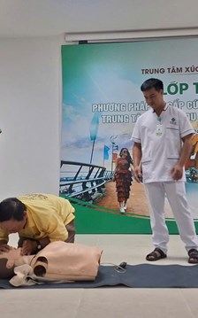 Trang bị kỹ năng sơ cấp cứu cho lực lượng trực tiếp hỗ trợ du khách