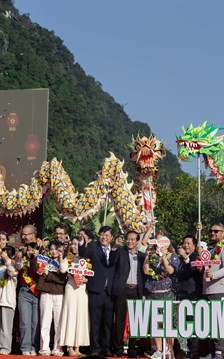 Quảng Trị đón những vị khách quốc tế “xông đất” vùng di sản