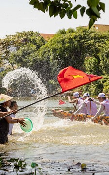 Quảng Trị hút khách dịp 2.9, xu hướng sử dụng phương tiện cá nhân lên ngôi