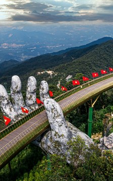 Báo Mỹ gọi tên Cầu Vàng trong danh sách những cây cầu biểu tượng nhất châu Á