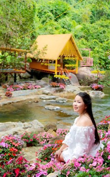 Một ngày “chạm xanh” ở Suối Chí, Quảng Ngãi
