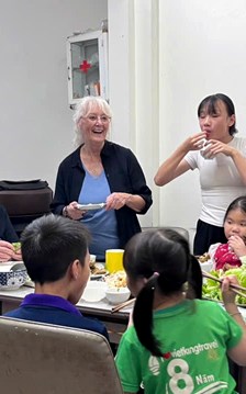 Từ trào lưu đến chiến lược sống còn