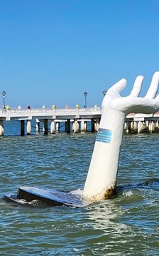 5 “bàn tay khổng lồ” ở biển Hải Tiến bị tháo dỡ sau bão số 5 và số 10 năm 2025