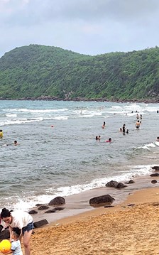 Đánh thức du lịch biển Nghi Sơn - Tĩnh Gia