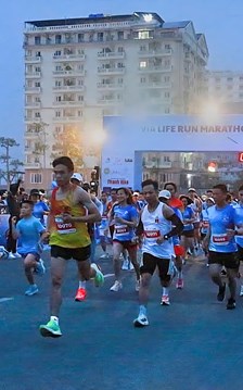Sầm Sơn dùng giải marathon để kéo du lịch vượt mùa vụ