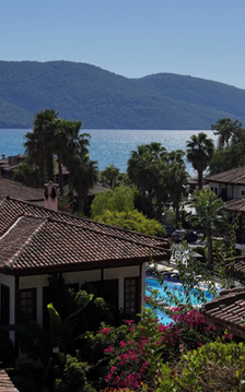 Có một ngôi làng Địa Trung Hải đẹp như tranh vẽ