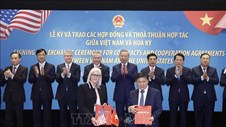  Tổng Bí thư Tô Lâm chứng kiến lễ ký và trao các thoả thuận hợp tác giữa Việt Nam và Hoa Kỳ