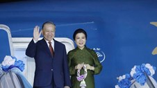 Tổng Bí thư, Chủ tịch nước Tô Lâm và phu nhân lên đường thăm cấp Nhà nước Cộng hòa Singapore