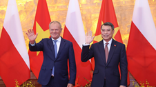 Thủ tướng Lê Minh Hưng chủ trì lễ đón chính thức Thủ tướng Ba Lan