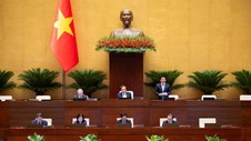 Chuyển đổi số không phải là thêm một lớp giấy tờ điện tử cho thủ tục cũ