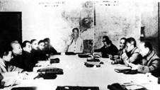 Bộ Chính trị bàn kế hoạch chiến lược giải phóng miền Nam (1974)