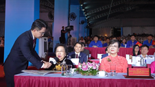 Đại biểu Quốc hội xúc động nhớ về thời khắc Quốc hội quyết nghị đặt tên Thành phố Hồ Chí Minh