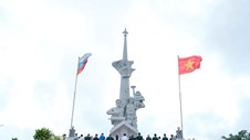Tượng đài Cam Ranh: Biểu tượng tình hữu nghị truyền thống Việt – Nga