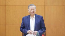 Tổng Bí thư Tô Lâm: Khắc phục tình trạng “thừa người quen việc cũ nhưng thiếu người làm việc mới”